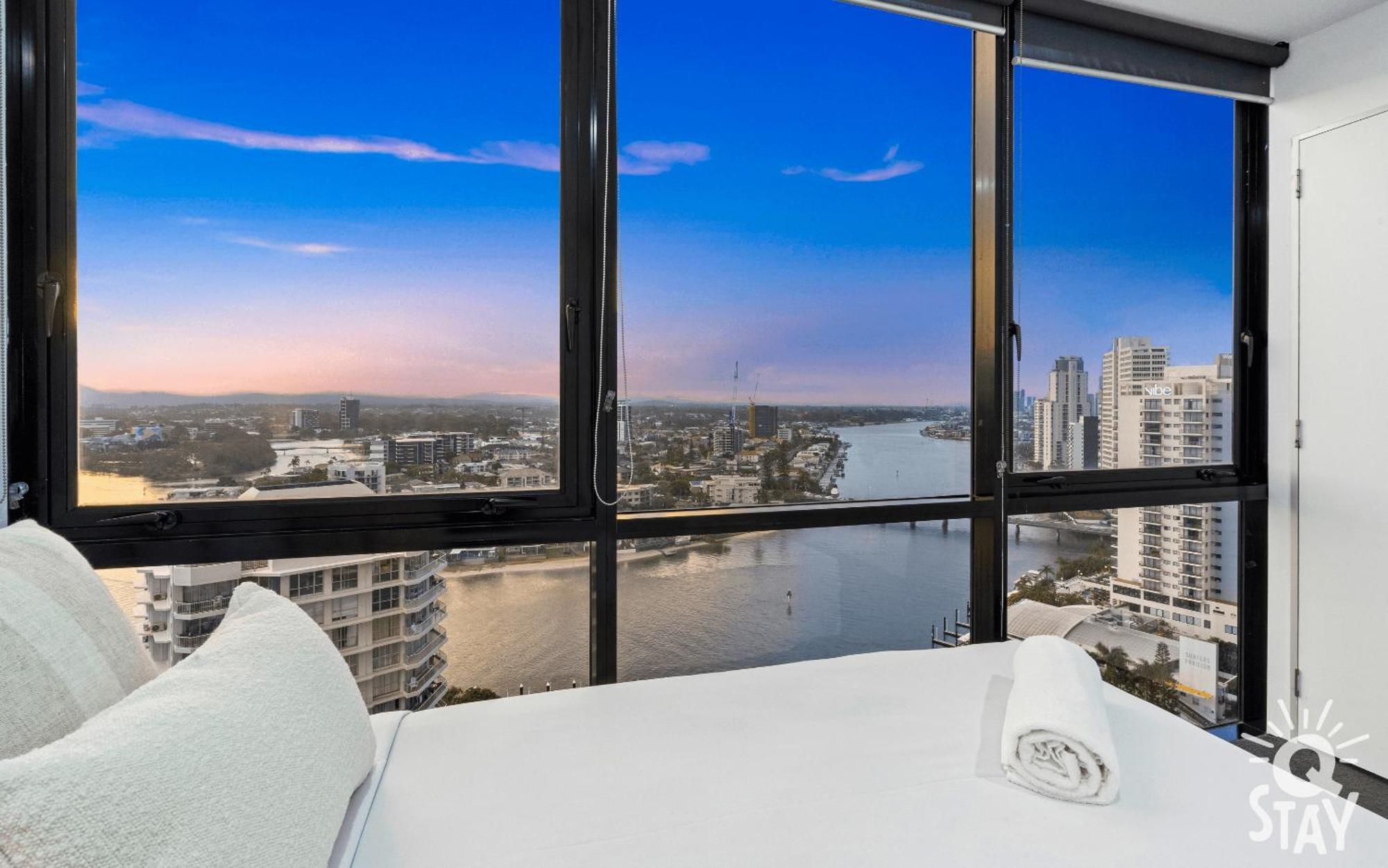 Aparthotel Circle On Cavill By Vaun à Gold Coast Extérieur photo